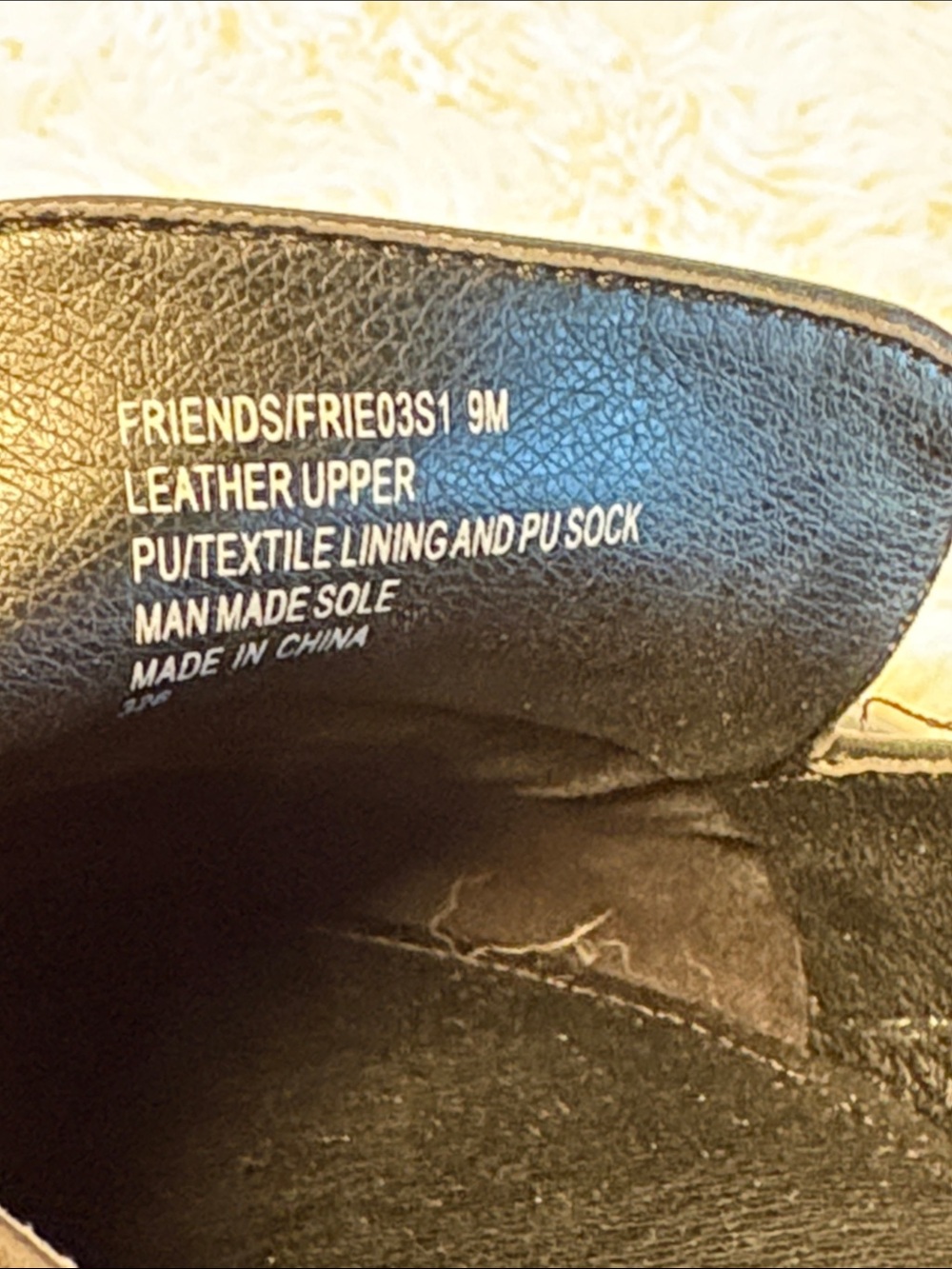 Steve Madden “Friends” Black Pointed Toe Slip-On Mule Gold Chain Detail Sz 9 - Picture 9 of 9